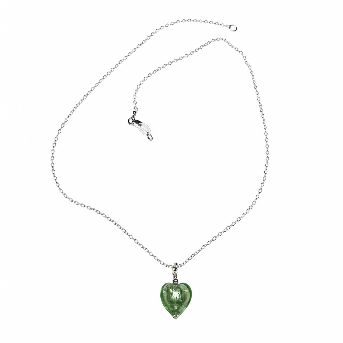 Collier avec pendentif petit cœur vert clair en verre de Murano